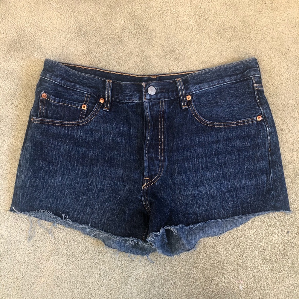 Levi’s high waisted shorts